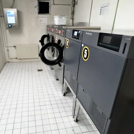 Near Messe - Barrier-free - Netflix *