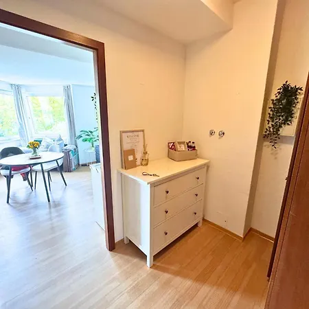 Near Messe - Barrier-free - Netflix * إسن