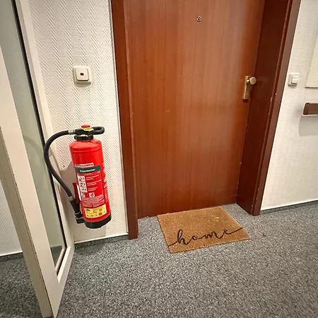 Barrier-Free Studio Near Messe